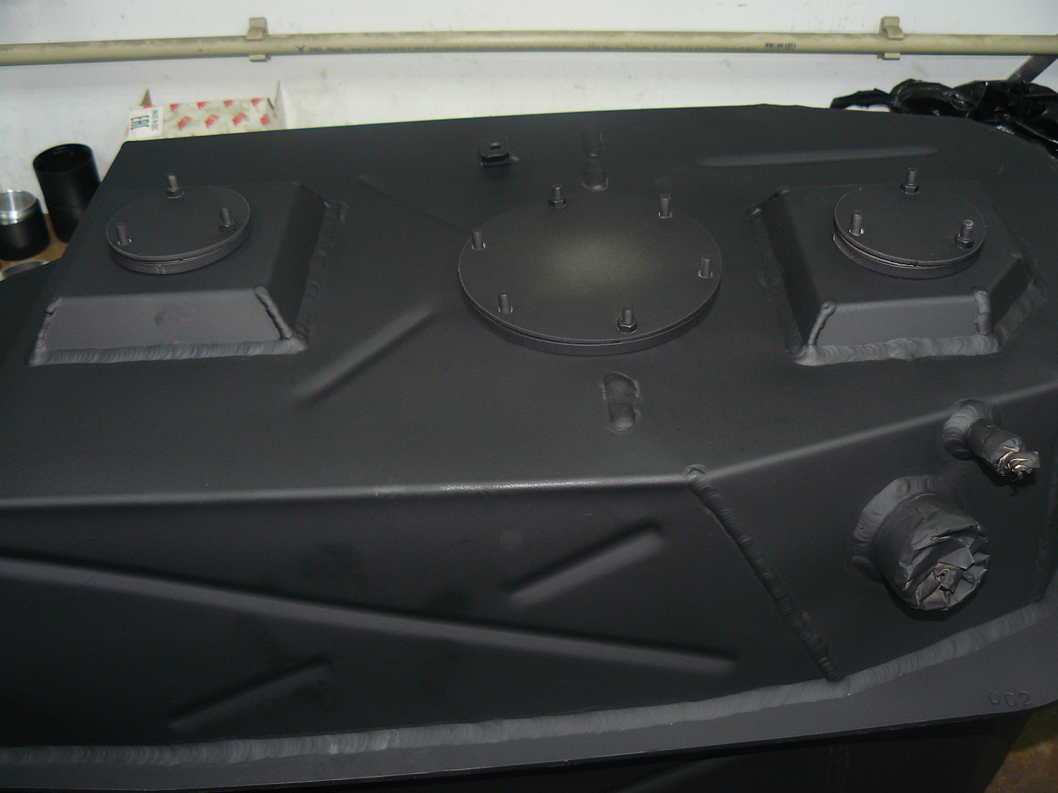 Топливный бак Pajero Sport 1 из алюминия 81 литр без защиты (стагер)